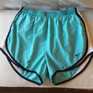Women’s Nike tempo running shorts